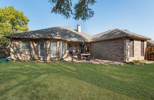 Flower Mound Casa | Spacious 1 Level 4-bedroom house in welcoming Flower Mound near DFW