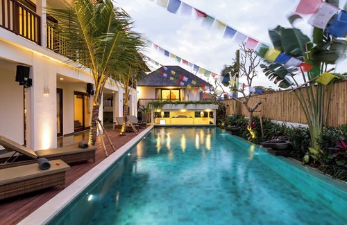 Berawa Villa | Spacious, 14 Bedroom Family Villa in Canggu