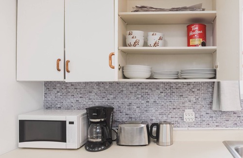 Moncton Apartamento | Spacious 1BD Steps To All City Attractions + PS4