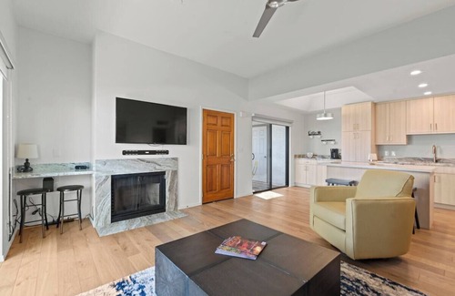 South Scottsdale Condominio | Spacious 1BR Condo w/Patio & Close to Old Town