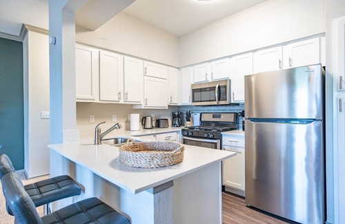Wells Branch Apartamento | Spacious 1BR King Suite | Pool, Parking + Gym C