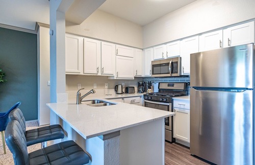Wells Branch Apartamento | Spacious 1BR King Suite | Pool, Parking + Gym C