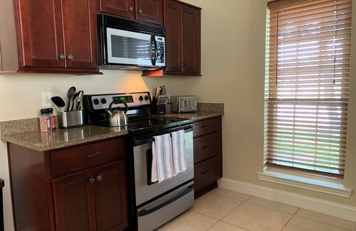 Lower Greenville Casa | Spacious 2 bed/2bath Beautifully Updated in Lower Greenville/Lakewood
