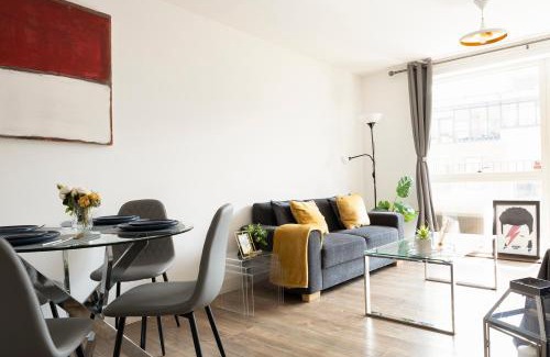 Coldharbour Apartamento | Spacious 2 Bed Apartment in Central Location