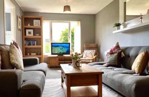 North Glasgow Apartamento | Spacious 2 Bed-Flat in Glasgow City - Free Parking