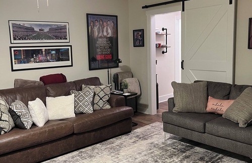 Lupton City Apartamento | Spacious 2-bedroom apartment in Signal Mountain only 15 minutes from downtown!