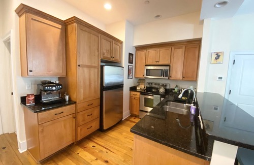 Historic Downtown Savannah Apartamento | Spacious 2 bedroom apartment next to Forsyth Park