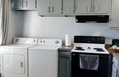 Brownsville Condominio | Amplio apartamento de 2 dormitorios cerca de Golf Country Club