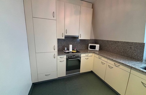 District 2 Apartamento | Spacious 2-bedroom near lake