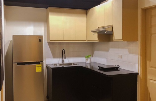 Santol Condominio | Spacious 2-Bedroom Condo in QC (Near Restaurants & Shopping Mall!)