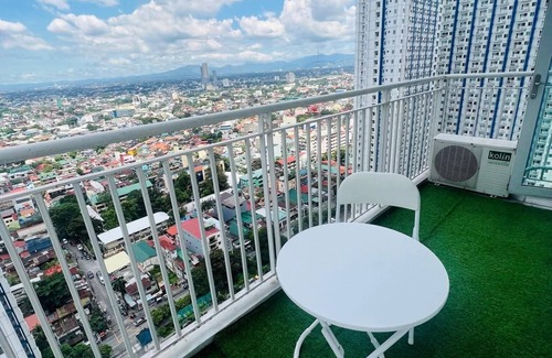 Santo Cristo Condominio | Spacious 2-bedroom condo in Quezon City with AC, WiFi