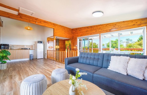 Whangarei Casa | Spacious 2-Bedroom with Stunning Balcony Views (Shared Amentities)
