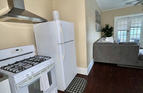 Highland Historic District Apartamento | Spacious | 2 Bedrooms | Duplex