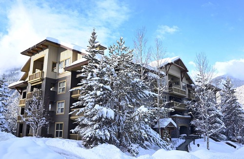 East Kootenay Condominio | SPACIOUS 2-Br 2-Ba | Ski In/Out | Pool & Hot Tubs | in Heart of PANORAMA RESORT