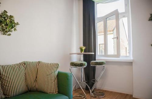 Wieden Apartamento | Spacious 2BR Apt Perfect for Longstays