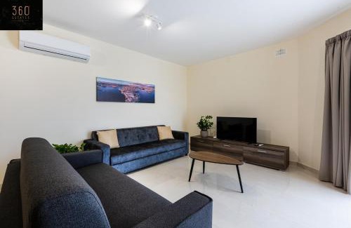 Marsaxlokk Apartamento | Spacious 2BR Apt with stunning views in Marsaxlokk by 360 Estates
