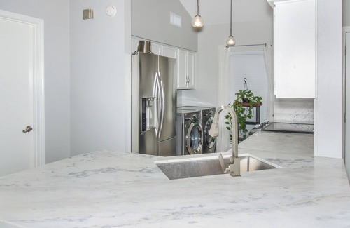 April Sound Condominio | Spacious 2BR King Bed Condo in April Sound