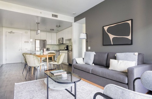 Mission Bay Apartamento | Spacious 2BR Mission Bay w/ Gym, near Caltrain by Blueground