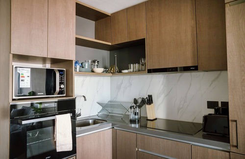 El Golf Apartamento | Amplio 2D en Las Condes: La Comodidad te espera