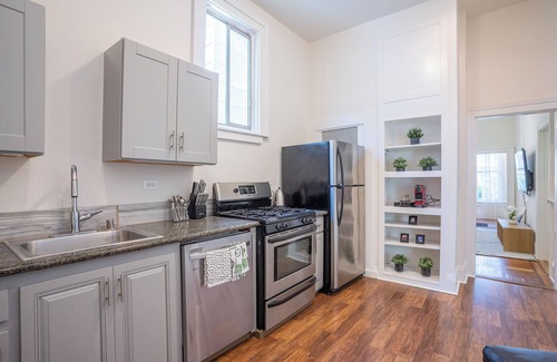 Lower Haight Apartamento | Spacious 3 Bd 2 Ba w/Bonus Room, Laundry in Central Hayes Valley, Pet Friendly
