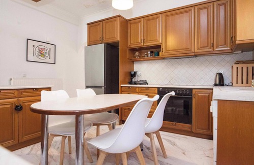 Alimos Apartamento | Spacious 3 Bd House in Alimos Athens Riviera