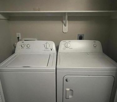 College Park Casa | Spacious 3 bed/2 bathroom House in Conroe, TX