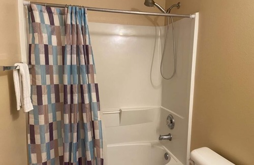 College Park Casa | Spacious 3 bed/2 bath House in The Woodlands, TX