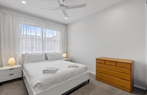 Clayfield Casa | Spacious 3-Bed Clayfield House with Patio and BBQ