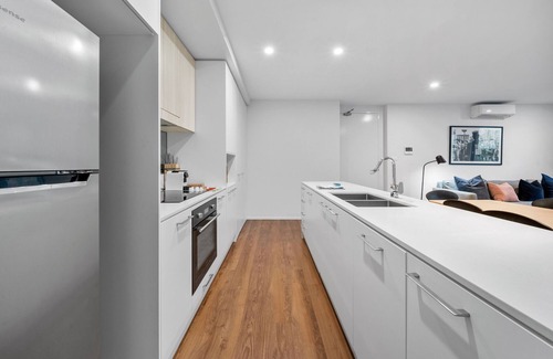 Turner Apartamento | Spacious 3-Bed Home with Alfresco Dining Patio