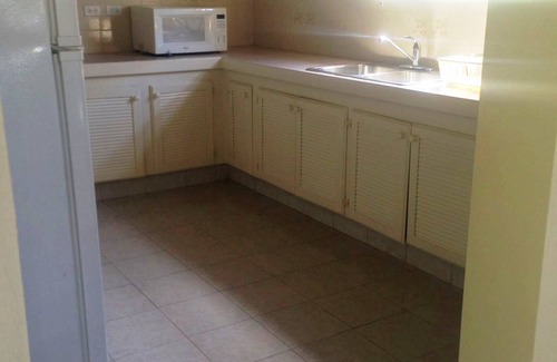 Bagatelle Casa | Amplia casa de 3 dormitorios y 2 baños. Buena ubicación cerca de la costa oeste, capacidad para 6