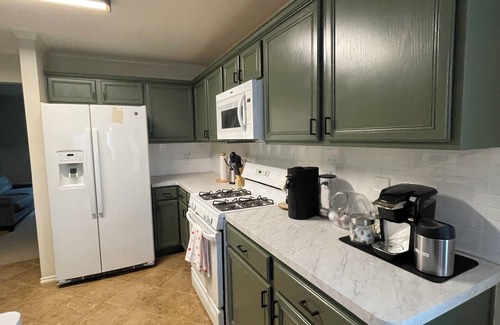 Bear Creek Plantation Casa | Spacious 3-Bedroom, 2-Bath Retreat – Perfect for Families or Groups
