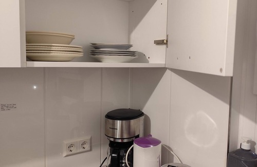 Renningen Apartamento | Spacious 3-bedroom apartment in welcoming Renningen with laundry