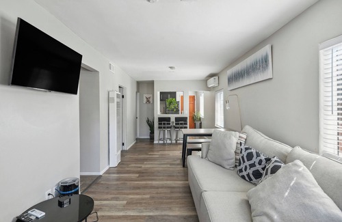 Logan Heights Apartamento | Spacious 3-bedroom apartment with WiFi and AC in fabulous San Diego