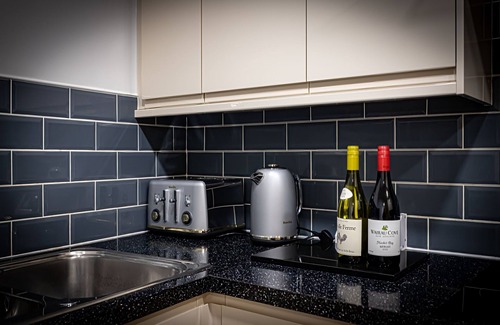 Bristol Apartamento | 3 Bedroom DDT-Apartamento-Baño Privado