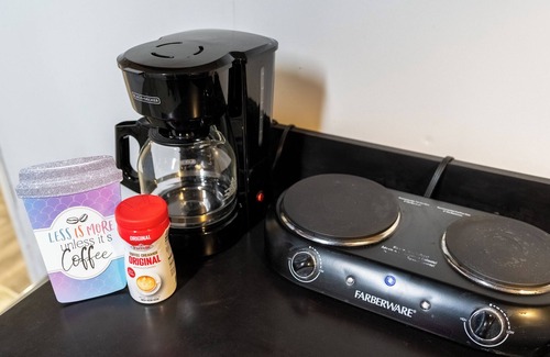Bartlett Apartamento | Spacious 3-bedroom apartment with AC,WiFi in charming Bartlett,free washer/dryer