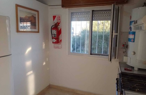 Neuquen Apartamento | Spacious 3-bedroom apartment with WiFi, AC in fabulous Neuquén