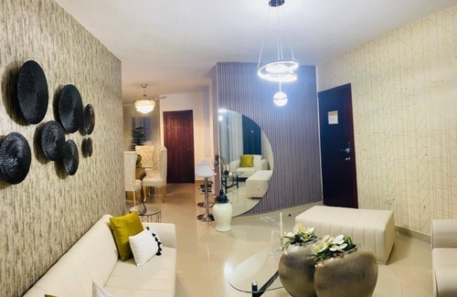 La Vega Province Apartamento | Spacious 3-bedroom apartment with WiFi, AC in enjoyable La Vega