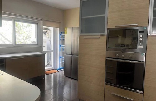 North Ridge Apartamento | Spacious 3-Bedroom Apartment in Accra