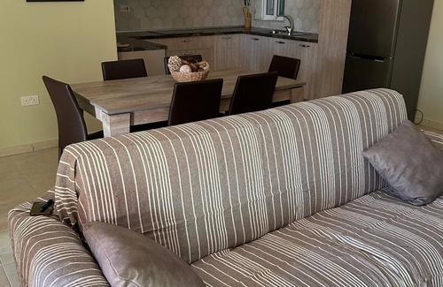 Zejtun Casa | Spacious 3-bedroom apartment with WiFi, AC in charming Zejtun