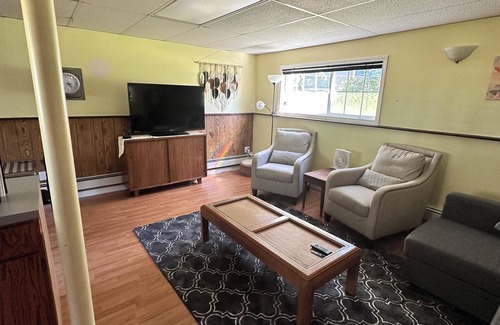 Valdez Apartamento | Cozy 3-bedroom apartment in the heart of Valdez with WiFi