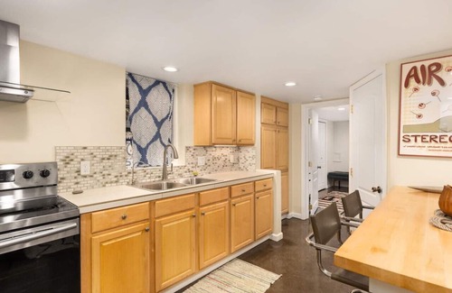Buckman Neighborhood Apartamento | Spacious 3 Bedroom Apt Central Eastside Portland!