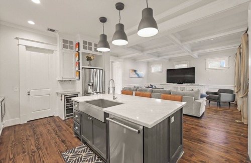 Greater Heights Casa | Spacious 3-bedroom house in the Heights