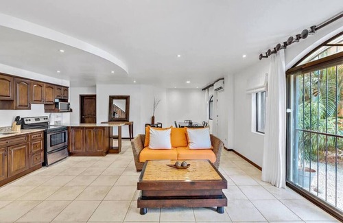 Tamarindo Apartamento | Spacious 3 bedroom with great wifi
