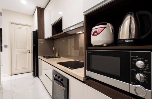 Little Japan Apartamento | Spacious 3-bedroom apartment with AC, fitness room in marvelous Hồ Chí Minh