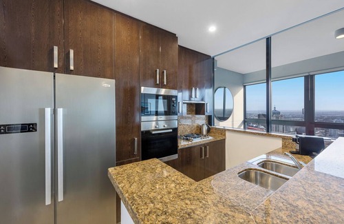 Darling Harbour Apartamento | Spacious 3 BR Suite at Kent Street, Sydney CBD