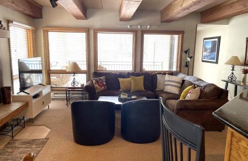Crested Butte Apartamento | Spacious 3 Br With Updated Kitchen Condo