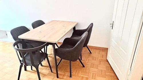 Center Apartamento | Spacious 3 Room Flat next to Zurich HB Konrad - Self Checkin
