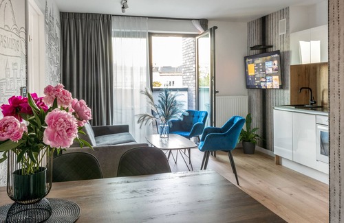 City Centre Apartamento | Spacious 3-rooms Apartment on the last floor with 2 bathrooms and 2 balconies.