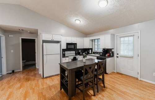 Danville Casa | Spacious 3bd/2ba near Casino