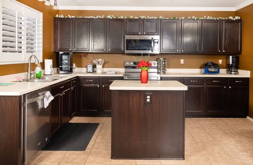 Wetmore Casa | Spacious 3bdr Home near SIX FLAGS, UTSA, and Sea World